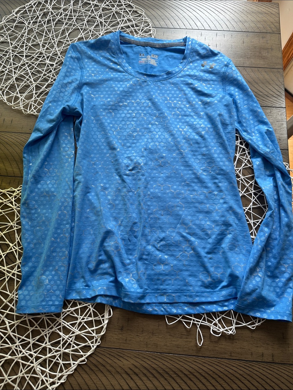 Under Armour Bright Blue Long-Sleeve Performance Tee and legging set
